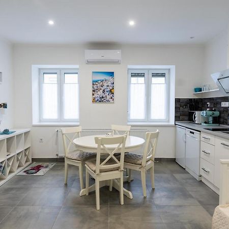 Mykonos Apartman Makó Zewnętrze zdjęcie