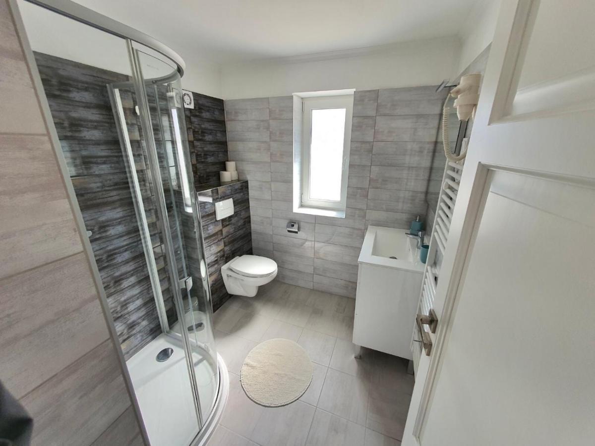 Mykonos Apartman Makó Zewnętrze zdjęcie