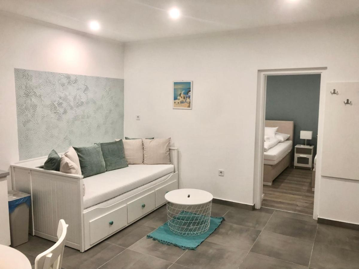 Mykonos Apartman Makó Zewnętrze zdjęcie