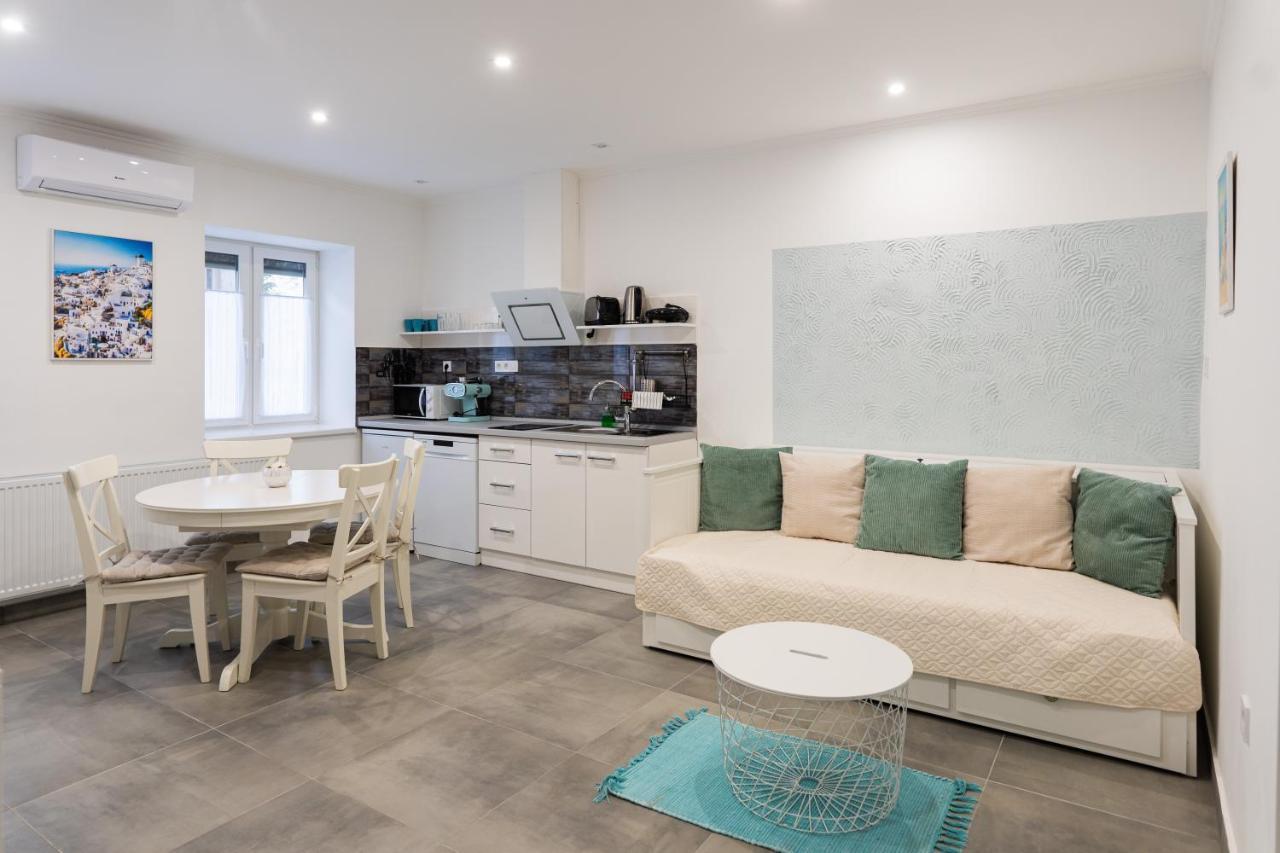 Mykonos Apartman Makó Zewnętrze zdjęcie