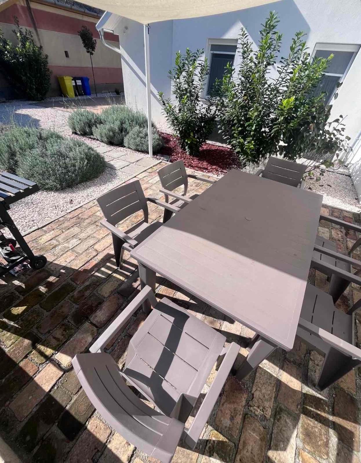Mykonos Apartman Makó Zewnętrze zdjęcie